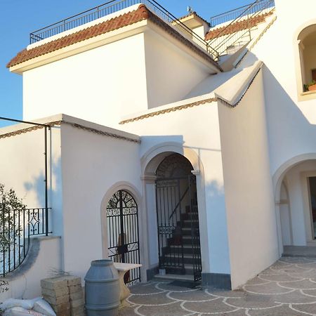 Il Giardino Del Sole Bed & Breakfast Roccarainola Bagian luar foto